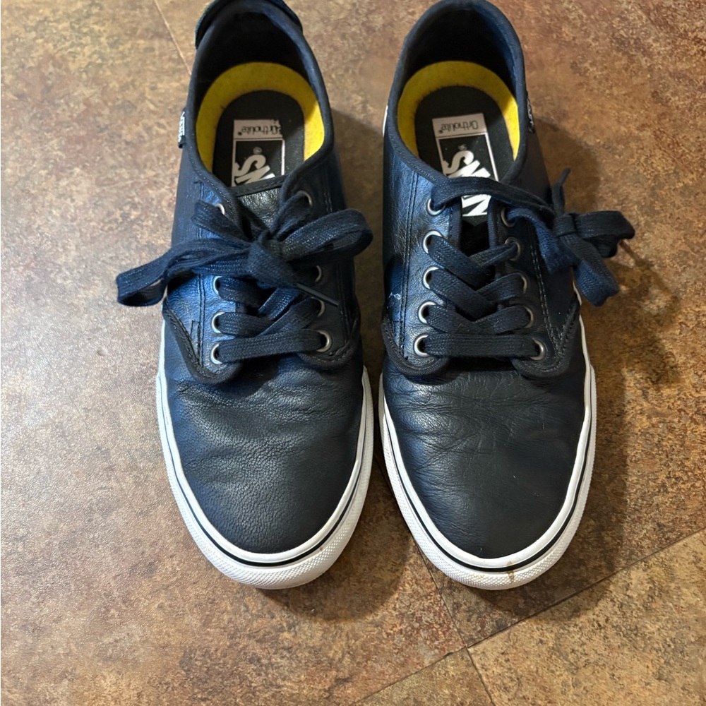 Vans Women’s Black Sneakers with White Sole